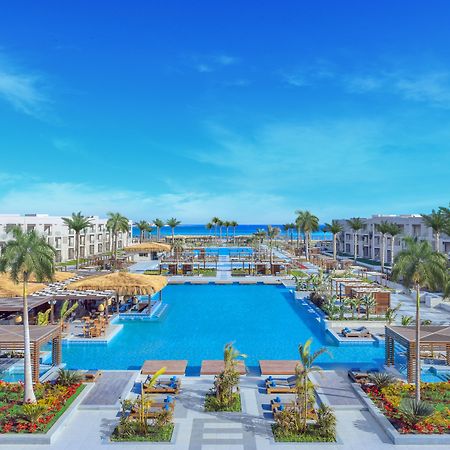 Steigenberger Resort Ras Soma Hurghada Exterior photo The resort's main pool