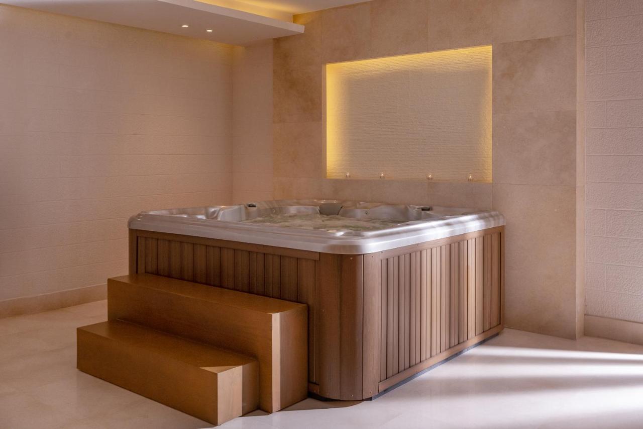 Steigenberger Resort Ras Soma Hurghada Exterior photo A hot tub
