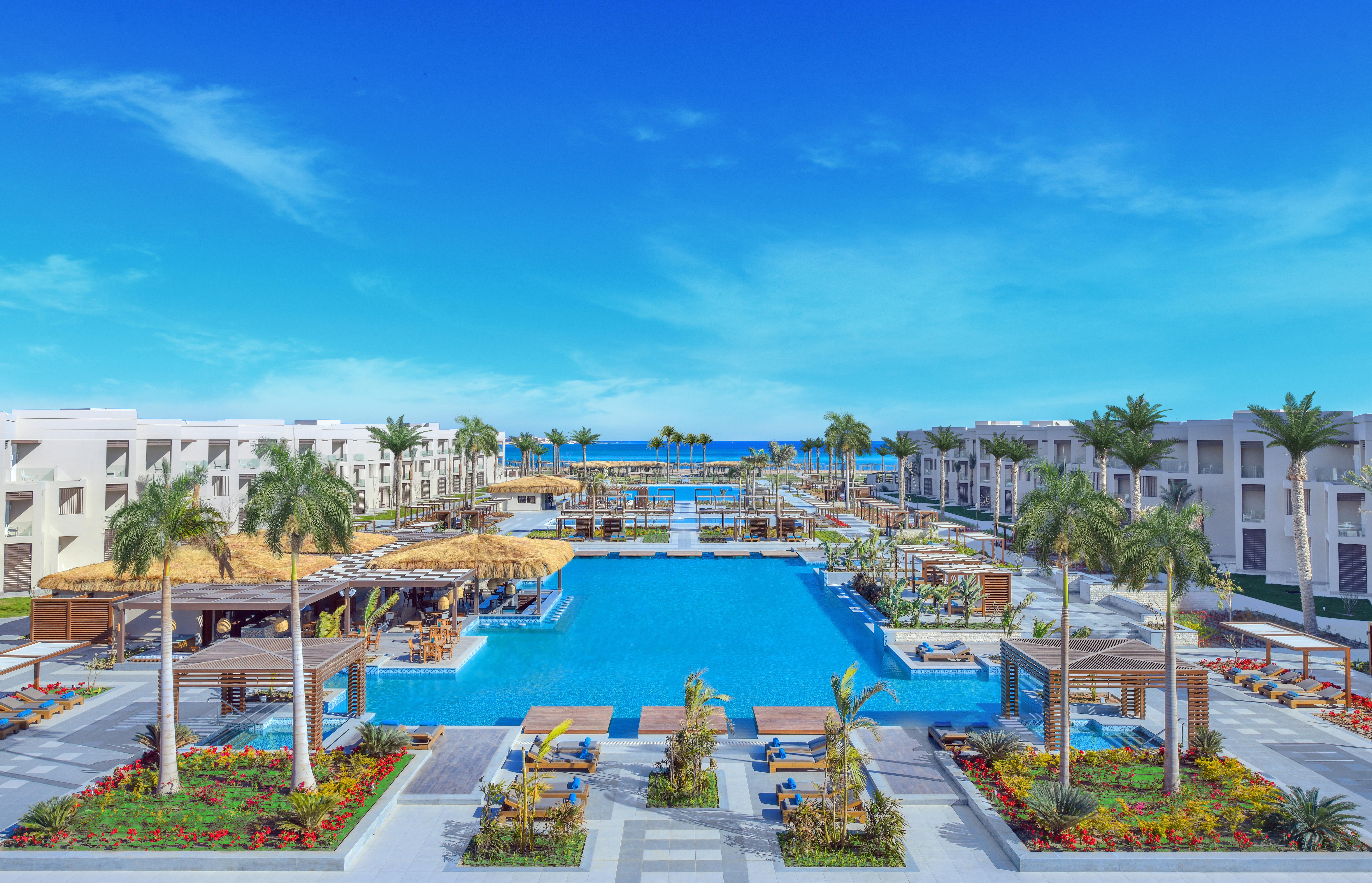 Steigenberger Resort Ras Soma Hurghada Exterior photo The resort's main pool